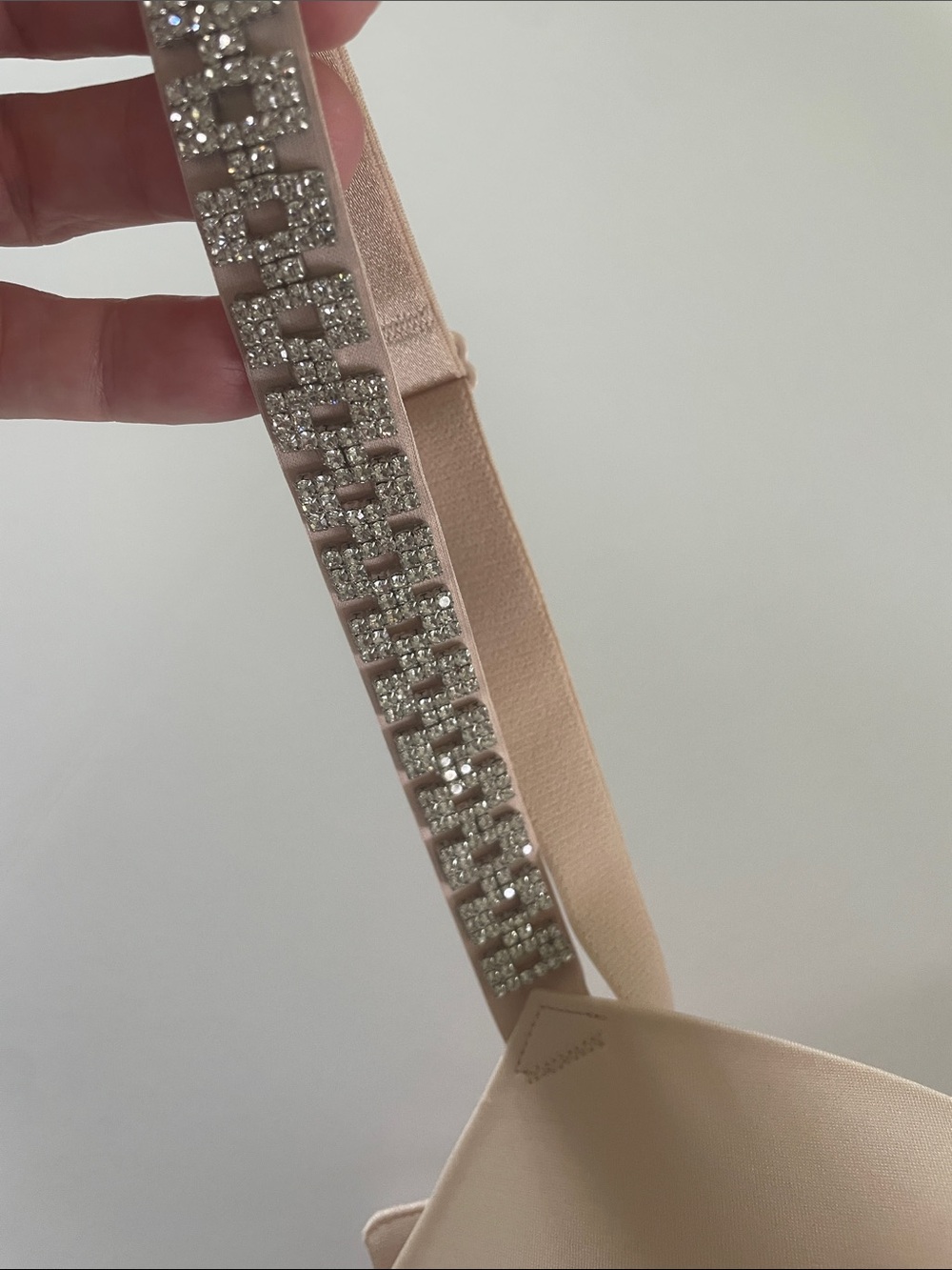 NWT Very Sexy Victoria's Secret Beige and Black Rhinestone Bra Duo 34 B - Picture 9 of 10